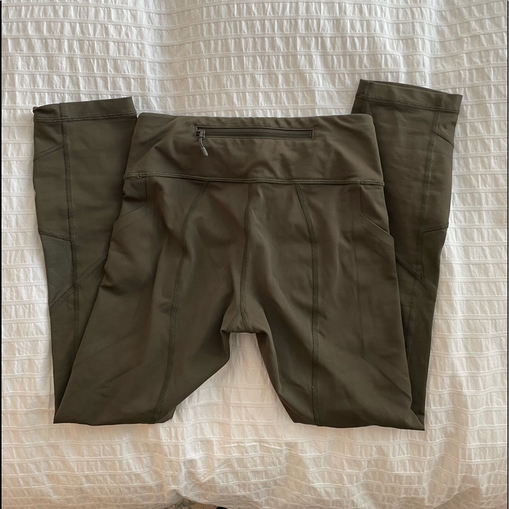 Lululemon Leggings - Olive Green - Size 2 - 21'